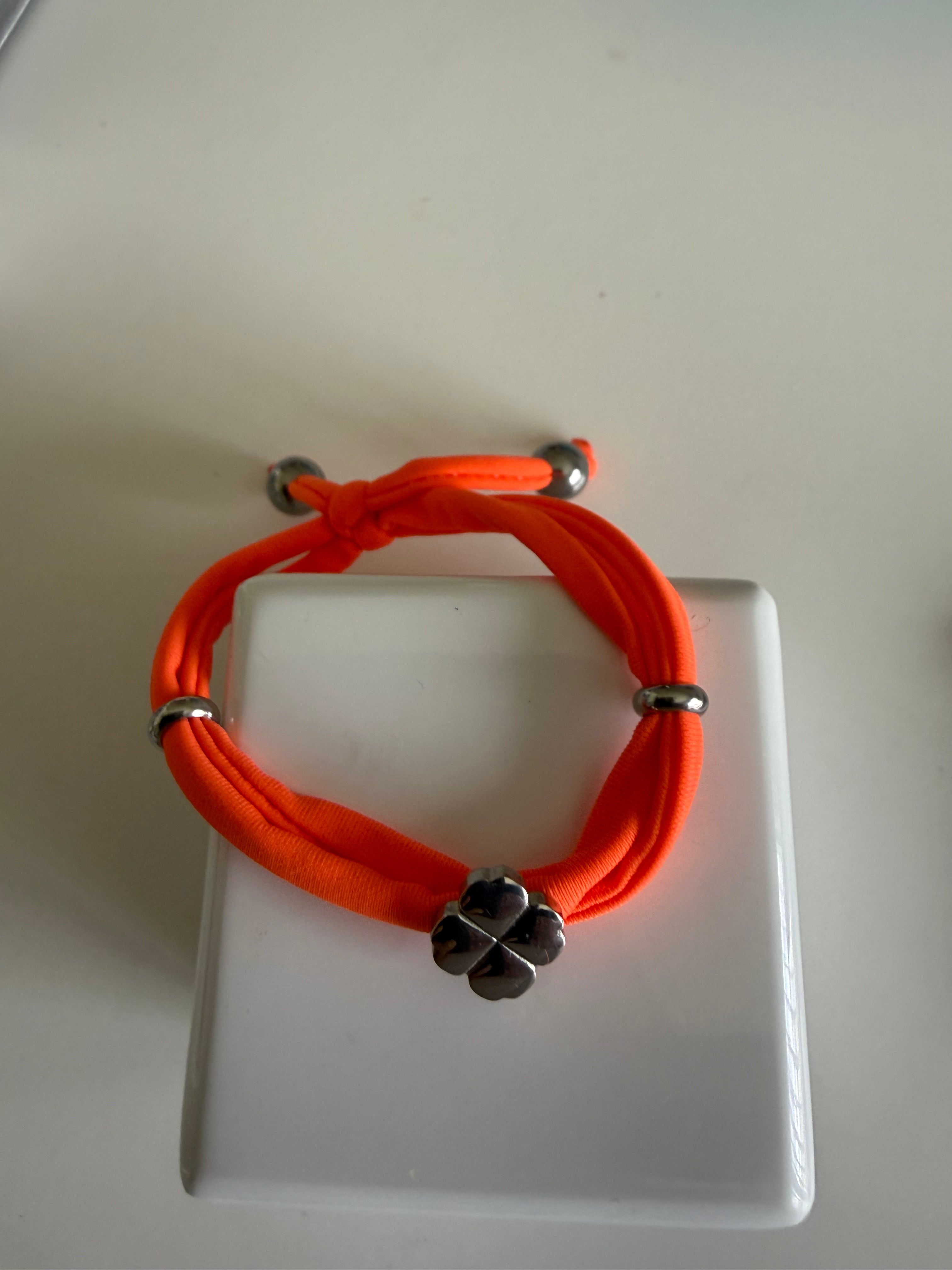 CloverWave Bracelets